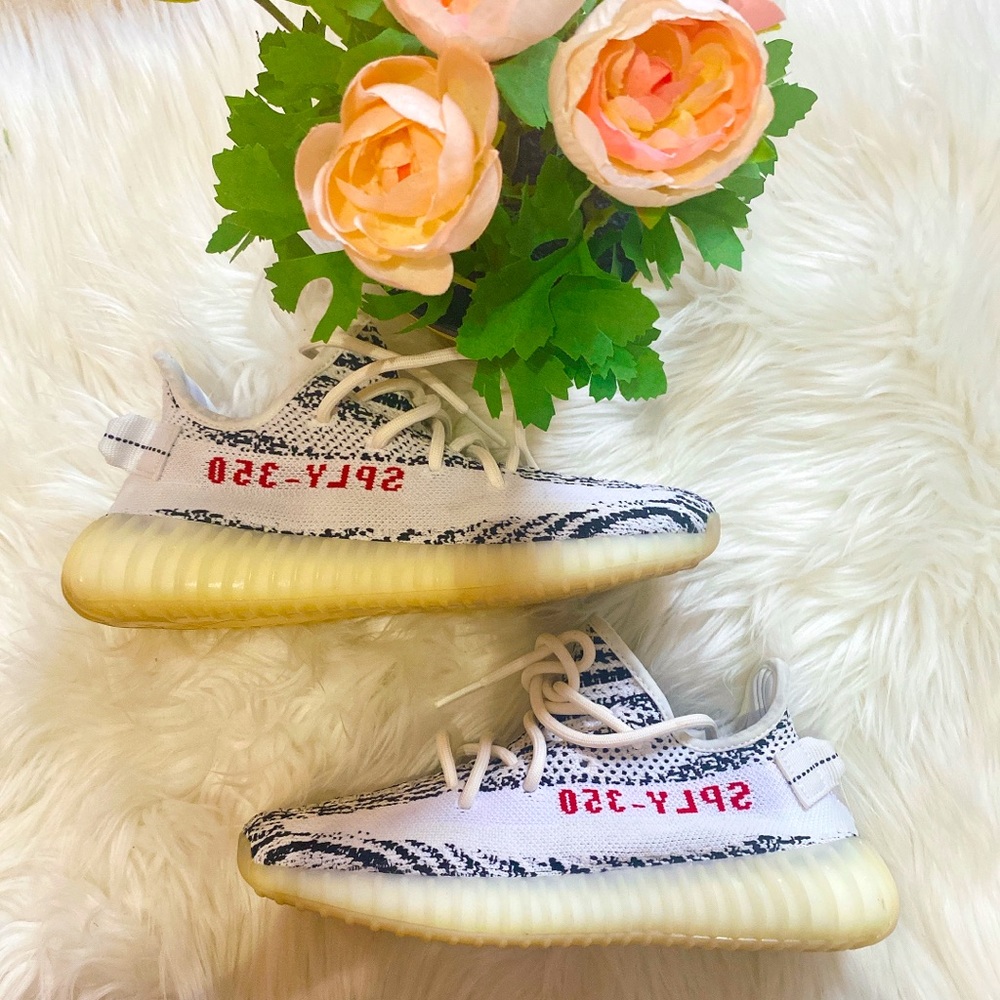 Yeezy Boost V2 - Zebra ( 2017 )
